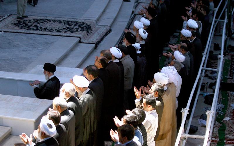 Проповеди пятничного намаза Тегерана в гробнице Имама Хомейни