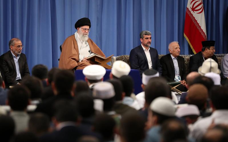  Аятолла Хаменеи: нормализация отношений с сионистами противоречит букве Корана