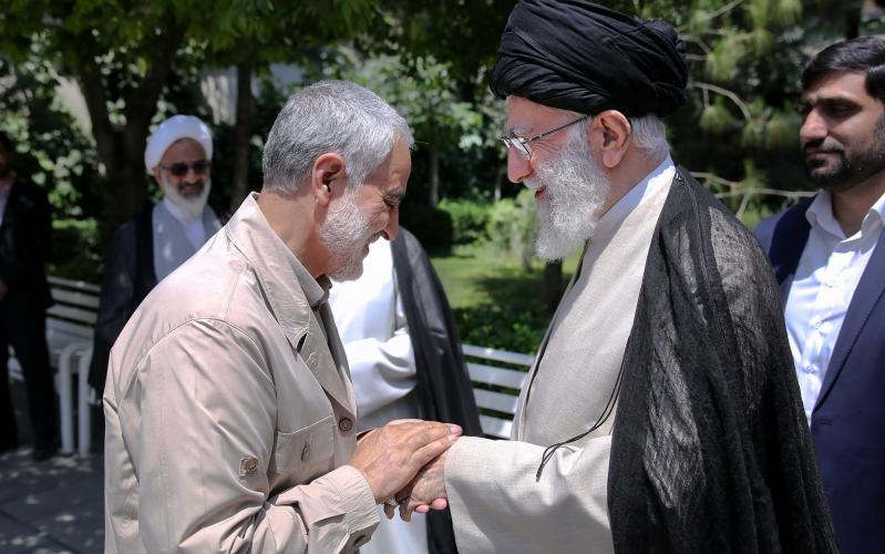 Редкие фото генерала Солеймани рядом с аятоллой Хаменеи
