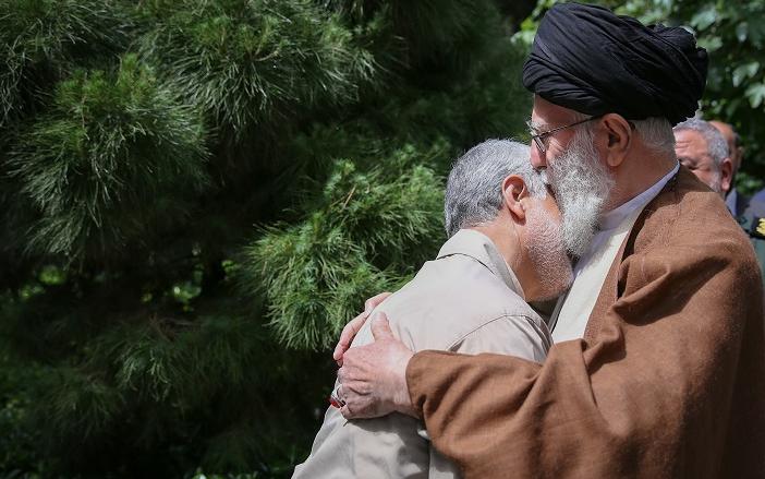 Аятолла Хаменеи о мученике Солеймани