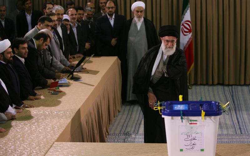 Интервью с великим лидером Исламской революции после участия в выборах