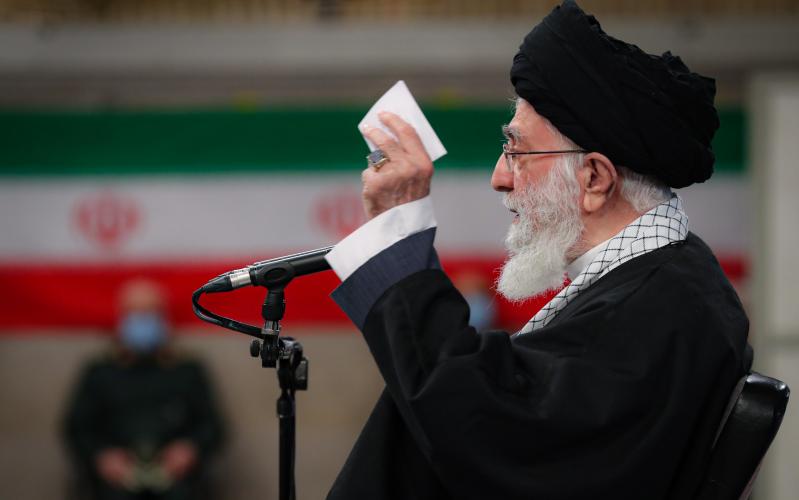 Почему США постоянно совершают ошибки и терпят поражение в вопросах, связанных с Ираном?