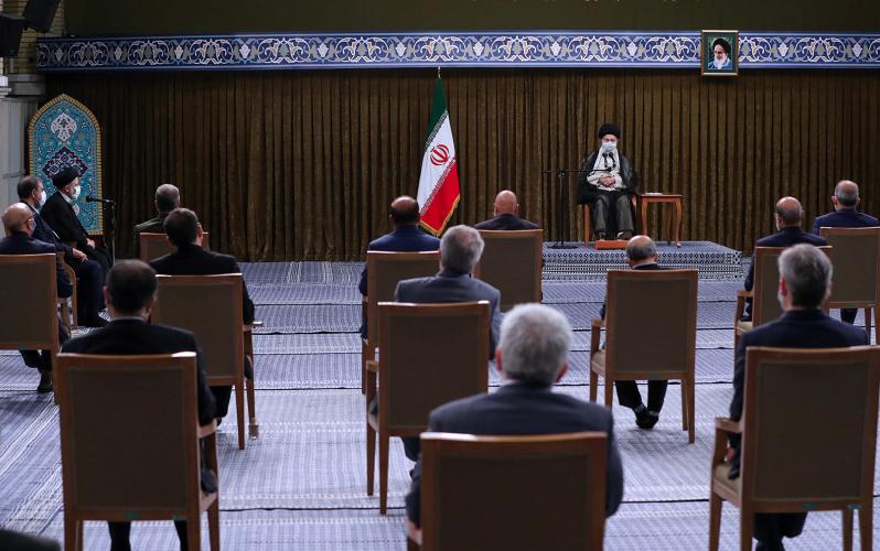 Первая встреча 13 правительства с лидером Исламской революции