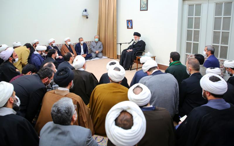 Встреча группы должностных лиц Организации исламской агитации с аятоллой Хаменеи