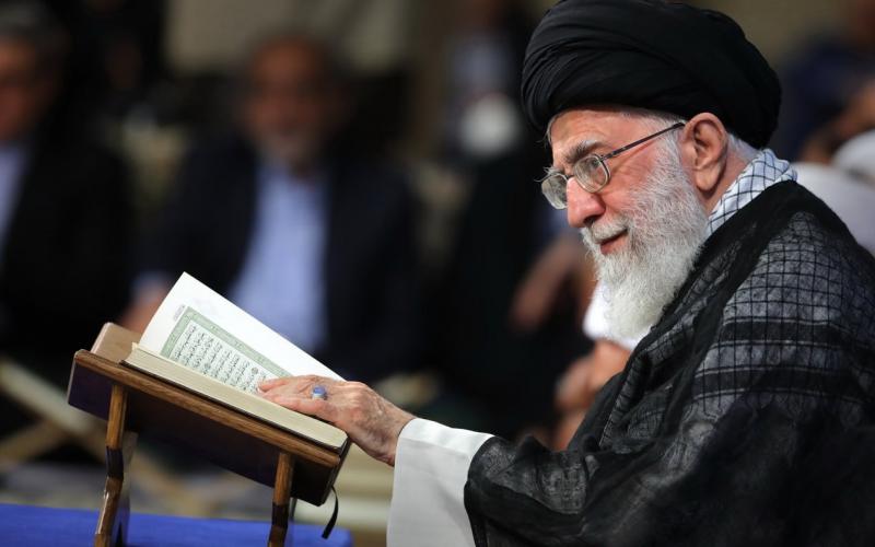 Лидер Исламской революции осудил недавние кощунственные акции в отношении Корана в европейских странах