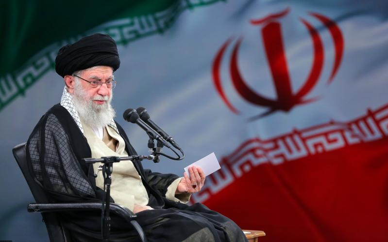 Аятолла Хаменеи: в нашей стране нет более славных героев, нежели мученики