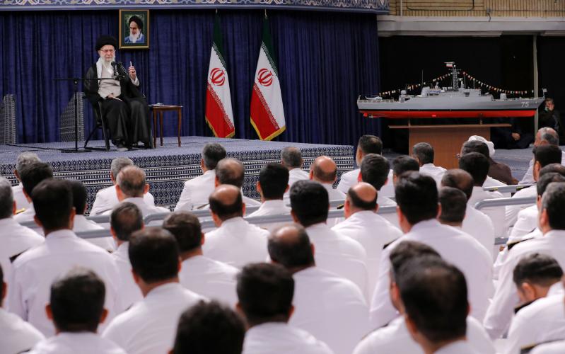 Аятолла Хаменеи: ВМС Исламской Республики на практике доказали, что открытое море принадлежит всем народам мира